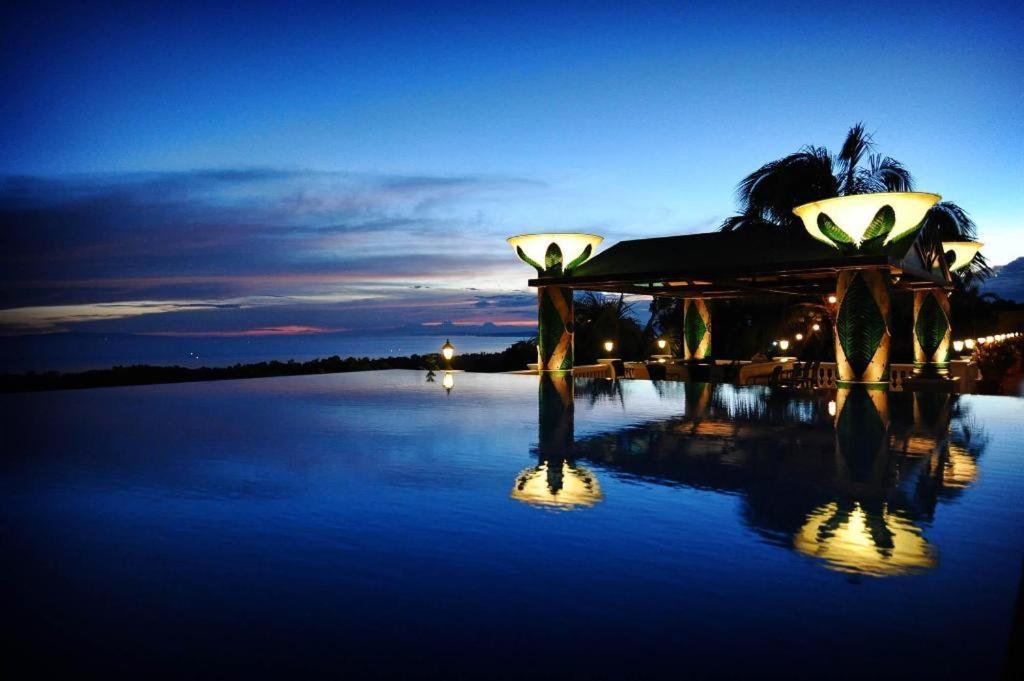 The Peacock Garden Panglao Exterior foto